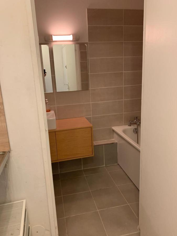 Nimes Studio Les Lavandes Parking Securise Apartamento Exterior foto