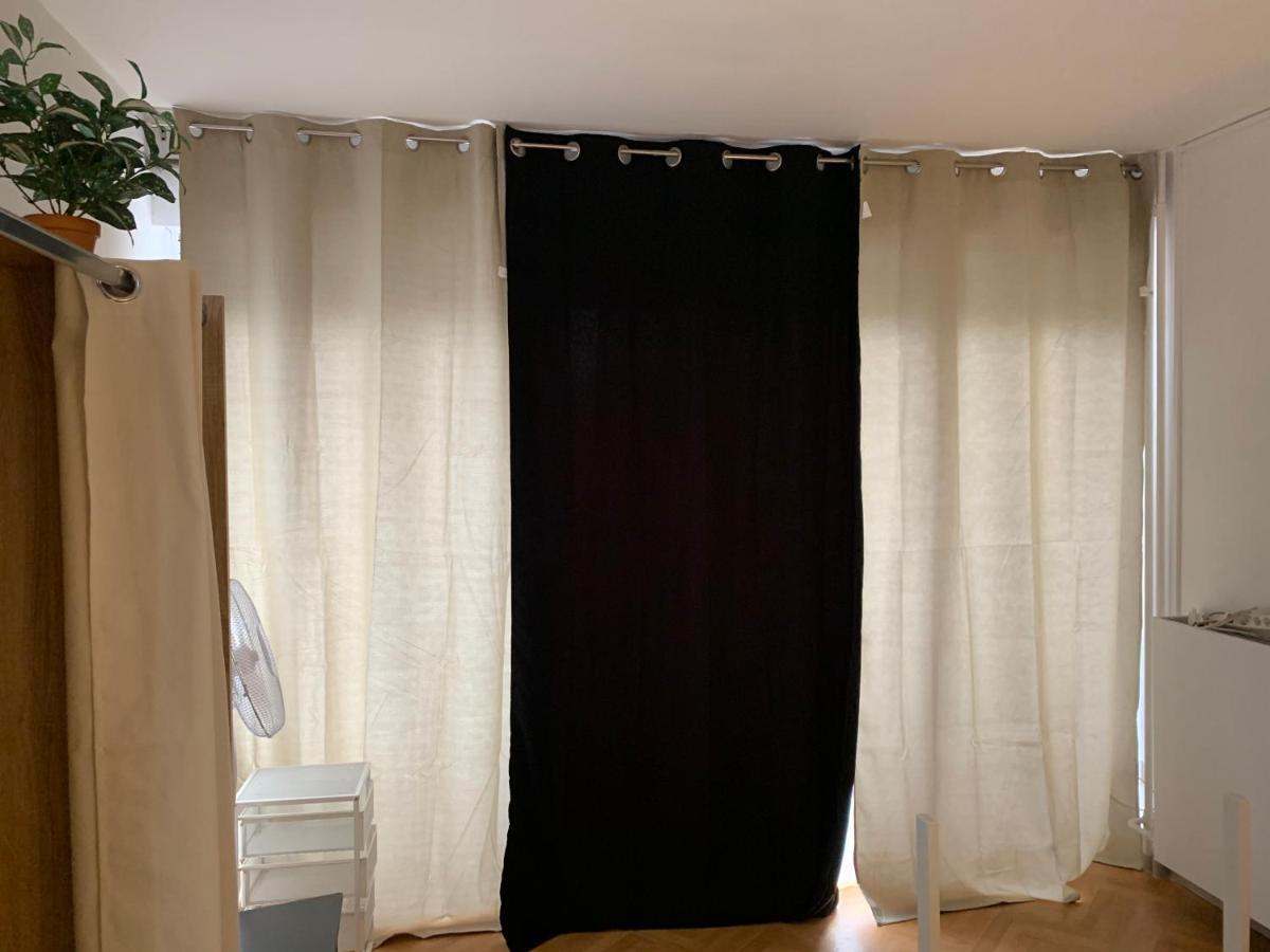Nimes Studio Les Lavandes Parking Securise Apartamento Exterior foto